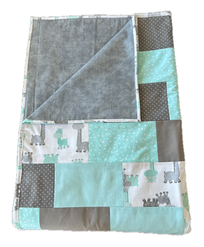 Giraffe Dreamscape Quilt