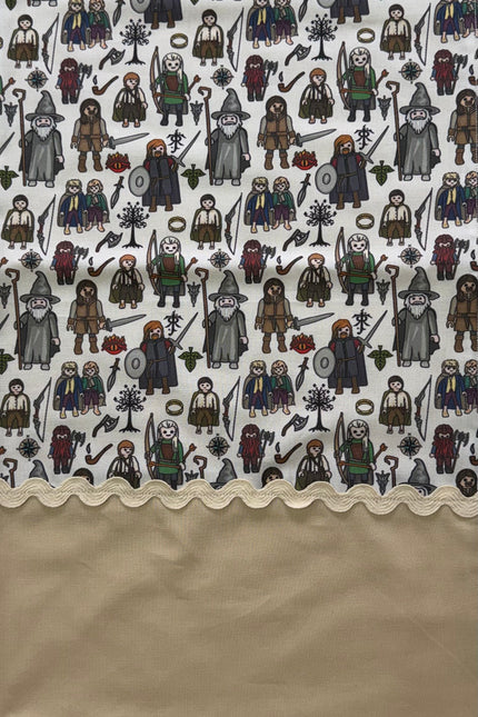 Game of Thrones Burp Cloth (Beige)