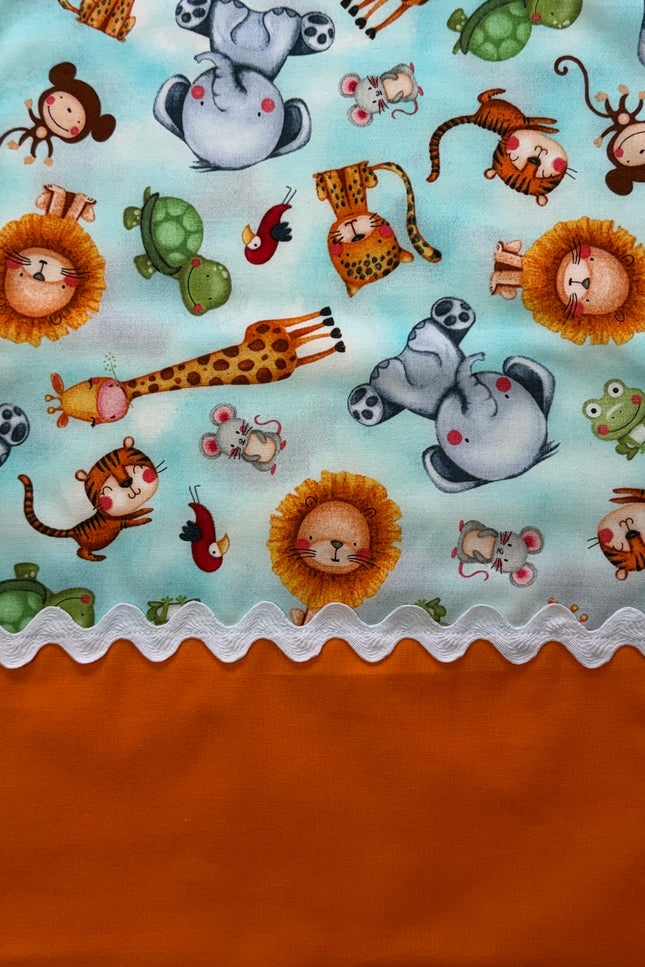 Zoo Crew Burp Cloth (Orange)